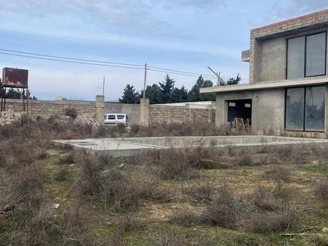 6 otaqlı həyət evi/bağ evi - Şüvəlan q. - 350 m²