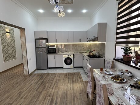 Satılır 4 otaqlı həyət evi/bağ evi 120 m², Pirşağı q.