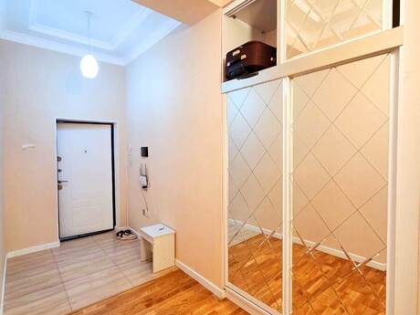 Satılır 3 otaqlı yeni tikili 98 m², Sumqayıt