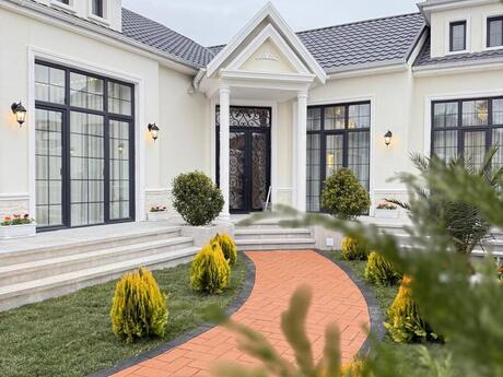4 otaqlı həyət evi/bağ evi - Mərdəkan q. - 210 m²