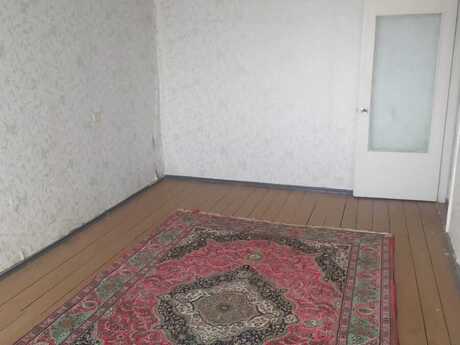 3 otaqlı köhnə tikili - Xalqlar Dostluğu m. - 75 m²