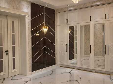 4 otaqlı yeni tikili - Azadlıq Prospekti m. - 215 m²