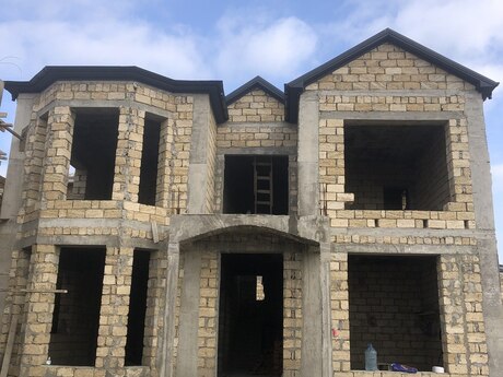 Satılır 6 otaqlı həyət evi/bağ evi 260 m², Badamdar q.