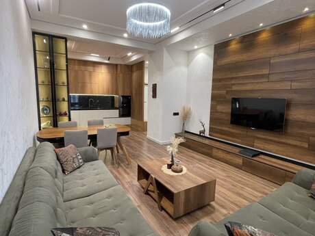 3 otaqlı yeni tikili - Ağ şəhər q. - 120 m²