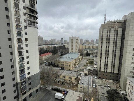 Объявление №5968927 - Баку, м. Элмляр Академиясы, 6-комн., 250 м², 11/16 этаж