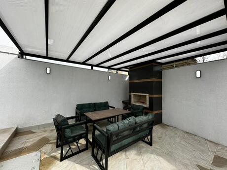 4 otaqlı həyət evi/bağ evi - Şüvəlan q. - 140 m²