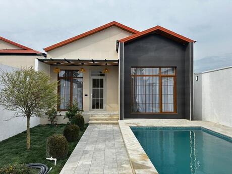 4 otaqlı həyət evi/bağ evi - Şüvəlan q. - 140 m²