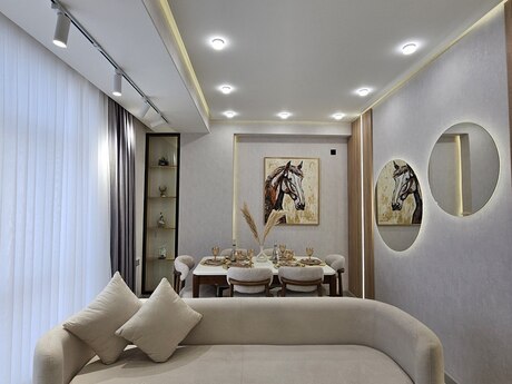2-комн. новостройка - м. Кара Караев - 77 м²
