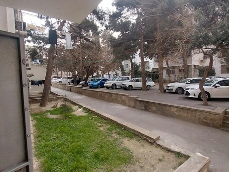 2 otaqlı köhnə tikili - 20 Yanvar m. - 50 m²
