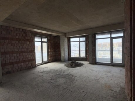 2-комн. новостройка - Сабаильский р. - 72.4 м²