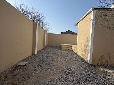 3 otaqlı həyət evi/bağ evi - Hövsan q. - 80 m²