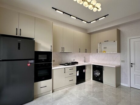 Elan №5969516 - Bakı, Yasamal r., 3 otaqlı, 145 m², 10/20 mərtəbə
