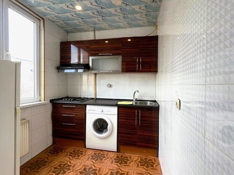 2 otaqlı köhnə tikili - 20 Yanvar m. - 60 m²