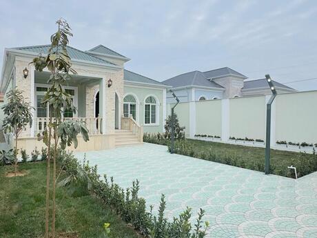 4 otaqlı həyət evi/bağ evi - Buzovna q. - 140 m²