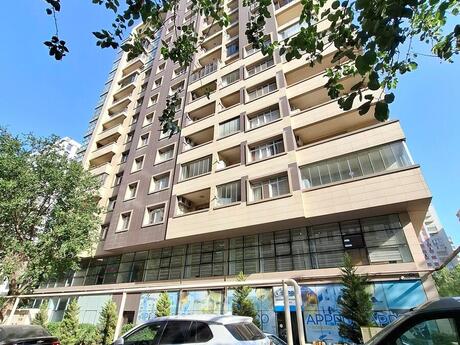 Объявление №5969668 - Баку, м. Гянджлик, 3-комн., 120 м², 16/18 этаж