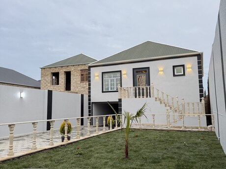 5 otaqlı həyət evi/bağ evi - Binə q. - 120 m²