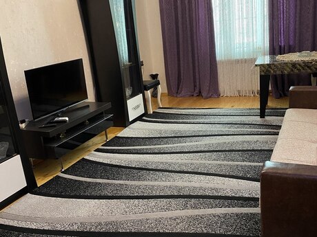 Satılır 4 otaqlı həyət evi/bağ evi 160 m², Zabrat q.