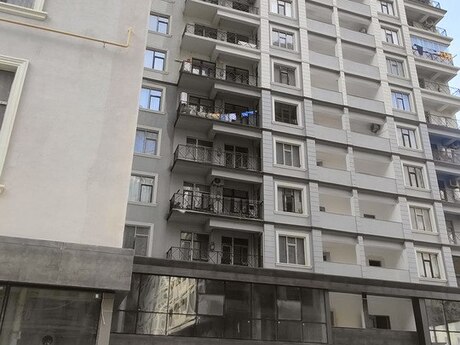 3 otaqlı yeni tikili - 28 May m. - 150 m²