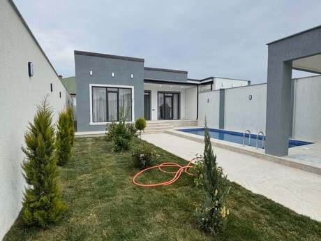 4 otaqlı həyət evi/bağ evi - Şüvəlan q. - 160 m²