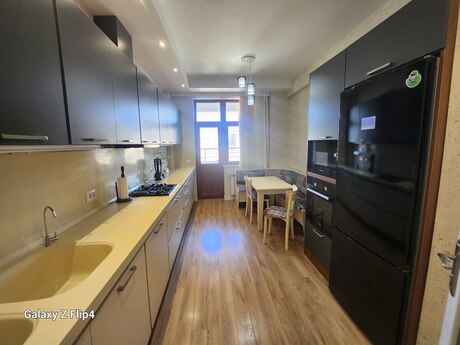 Аренда: 3-комнатная квартира, 200 м², Şah İsmayıl Xətai: 1 200 ₼/мес 3