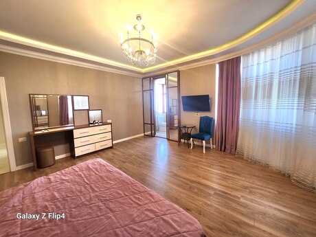 Аренда: 3-комнатная квартира, 200 м², Şah İsmayıl Xətai: 1 200 ₼/мес 5