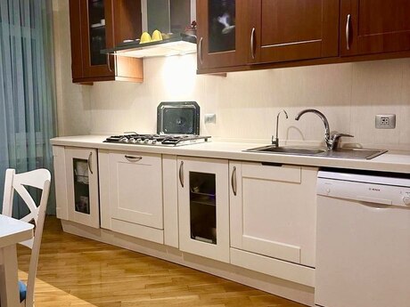2 otaqlı yeni tikili - Nəsimi r. - 105 m²