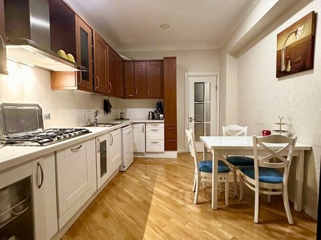 2 otaqlı yeni tikili - Nəsimi r. - 105 m²