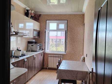 3 otaqlı köhnə tikili - Sumqayıt - 74 m²