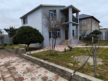 6 otaqlı həyət evi/bağ evi - Buzovna q. - 220 m²