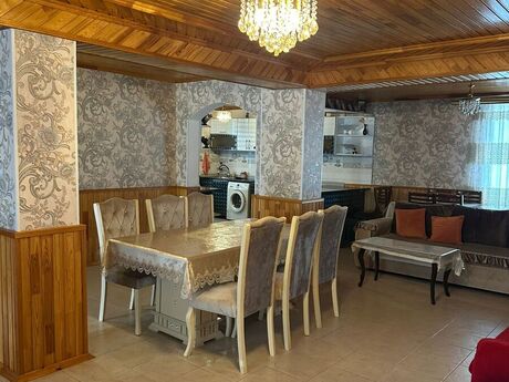 Satılır 5 otaqlı həyət evi/bağ evi 175 m², Yeni Ramana q.