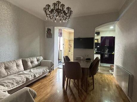 3 otaqlı mənzil, 70 m², Nəsimi: 300 000 ₼ 2