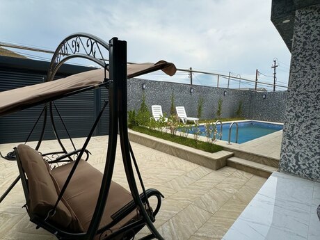 4 otaqlı həyət evi/bağ evi - Mərdəkan q. - 100 m²