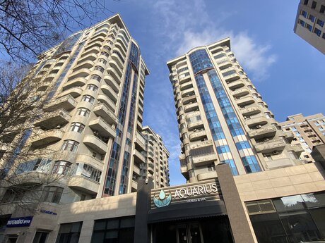 4 otaqlı yeni tikili - Nəsimi r. - 210 m²