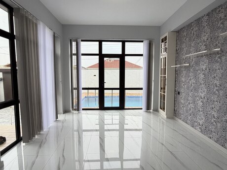 4 otaqlı həyət evi/bağ evi - Buzovna q. - 140 m²