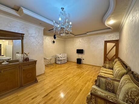 3 otaqlı mənzil, 108 m², 28 May: 330 000 ₼ 5