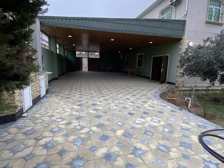 5 otaqlı həyət evi/bağ evi - Hövsan q. - 240 m²