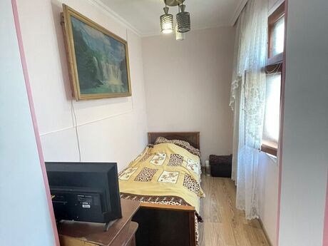 5 otaqlı həyət evi/bağ evi - İnşaatçılar m. - 160 m²