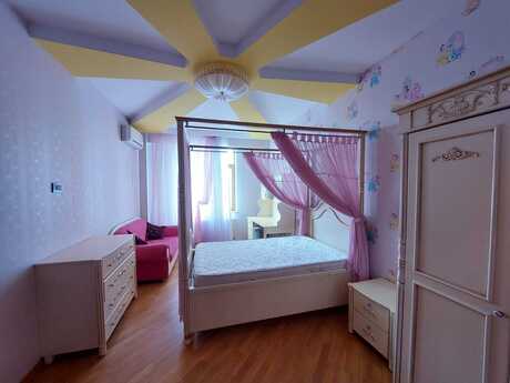 4 otaqlı yeni tikili - Memar Əcəmi m. - 150 m²