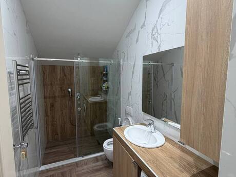 4 otaqlı yeni tikili - Buzovna q. - 145 m²