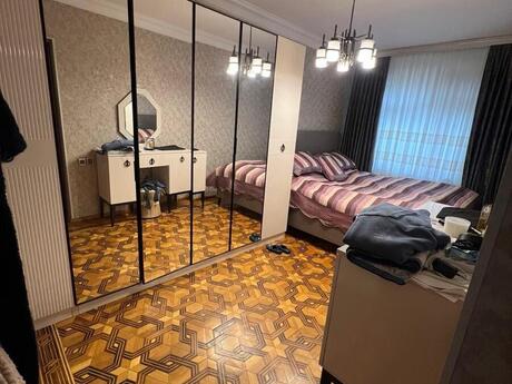 4-комн. вторичка - м. Азадлыг проспекти - 135 м²