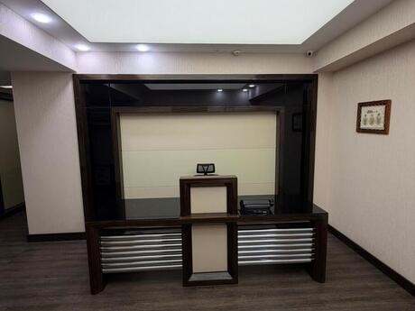 6 otaqlı ofis - Nərimanov r. - 200 m²