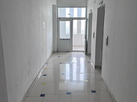 3-комн. новостройка - м. Ази Асланов - 129 м²