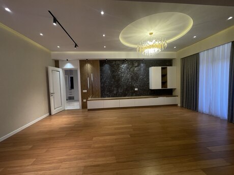 2 otaqlı yeni tikili - Səbail r. - 115 m²