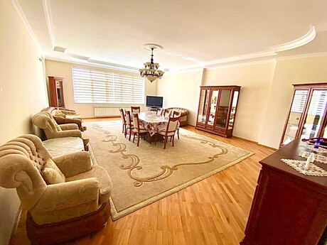 Satılır 3 otaqlı yeni tikili 185 m², Nəsimi r.