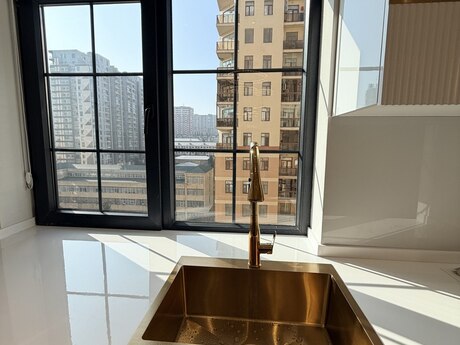 Satılır 3 otaqlı yeni tikili 86 m², Elmlər Akademiyası m.