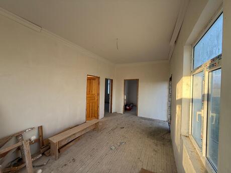 Satılır 3 otaqlı həyət evi/bağ evi 47.4 m², Oğuz
