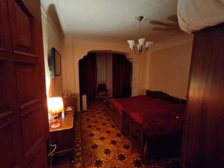 3 otaqlı köhnə tikili - Nəriman Nərimanov m. - 110 m²