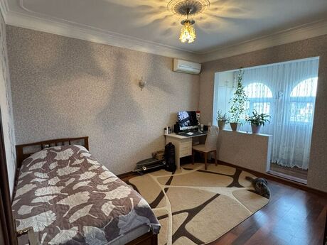 3 otaqlı köhnə tikili - Qara Qarayev m. - 75 m²