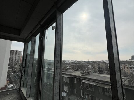 4 otaqlı yeni tikili - Elmlər Akademiyası m. - 185 m²