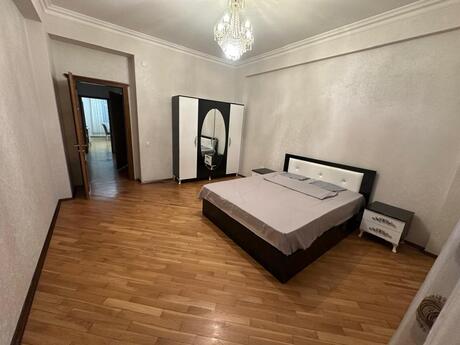 Объявление №5971764 - Баку, м. Иншаатчылар, 3-комн., 120 м², 8/16 этаж